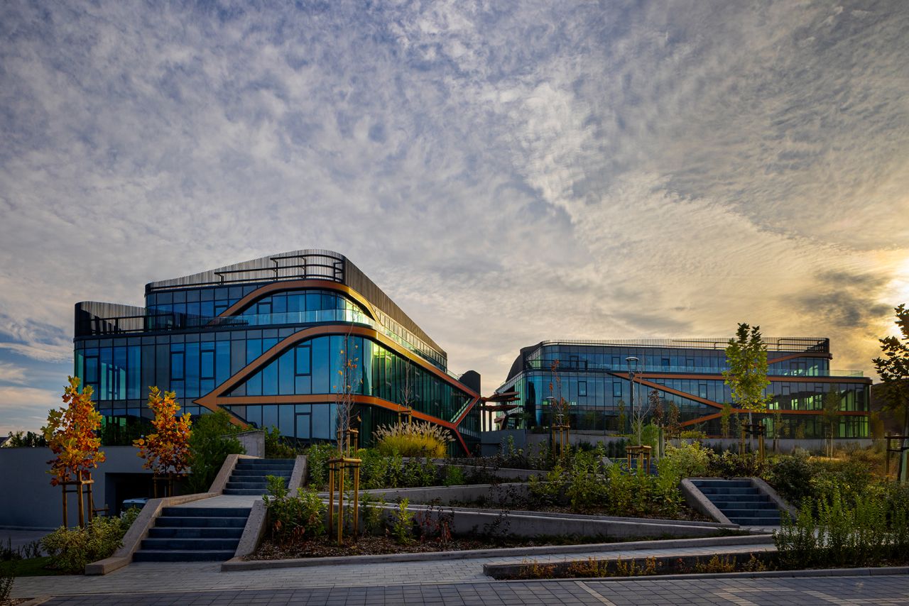 BUILDINGS 1 AND 2 OF “LOZEN TECH PARK” WITH PERMISSION TO USE